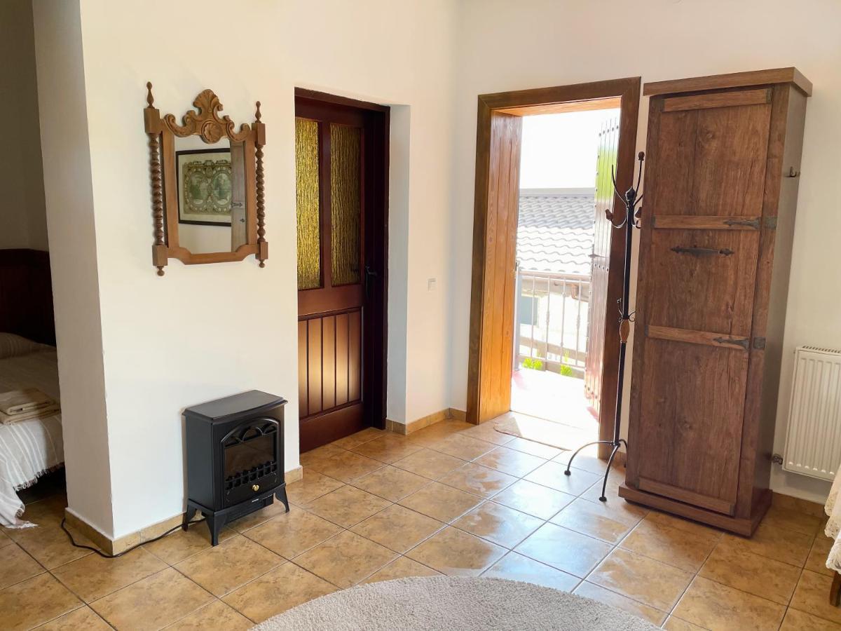 Skhidnytsia Villa Zoryany Dvir מראה חיצוני תמונה